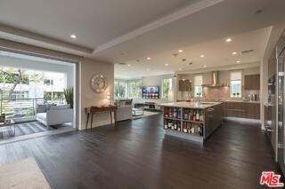 450 N North Palm Drive #206 - Photo 2 of 8