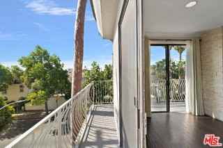 152 S Oakhurst Dr - Photo 4 of 8