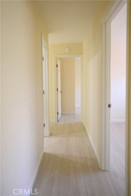 14892 Doheny Cir - Photo 7 of 8