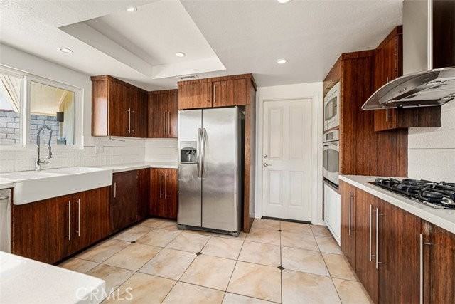 23932 Flores Ave - Photo 5 of 6