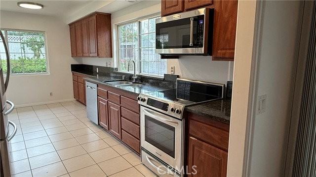 19332 Sierra Bello Rd - Photo 3 of 8