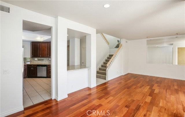 37 Auburn Aisle - Photo 5 of 8