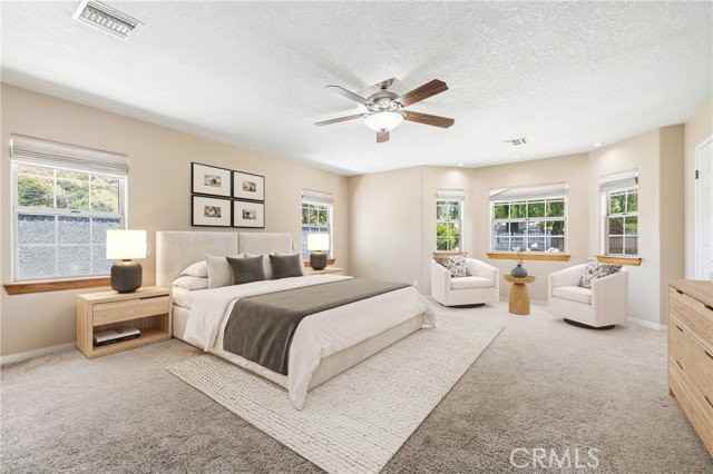 9141 Wheatland Ave - Photo 6 of 8