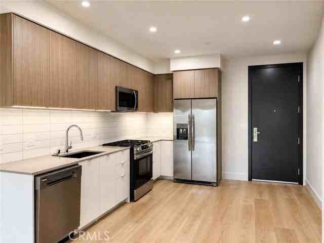 12078 Guerin St #302 - Photo 7 of 8