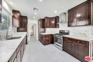 23008 Hamlin St - Photo 1 of 1