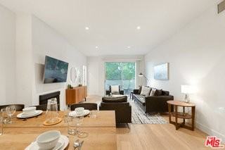 1818 Thayer Ave #201 - Photo 3 of 8