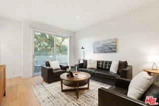 1818 Thayer Ave #201 - Photo 5 of 8