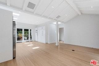 4155 Lincoln Ave - Photo 5 of 8