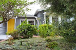 featured image of 1644 Wellesley Dr