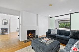 1233 Corsica Dr - Photo 5 of 8
