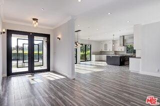 12730 Montana Ave - Photo 5 of 8