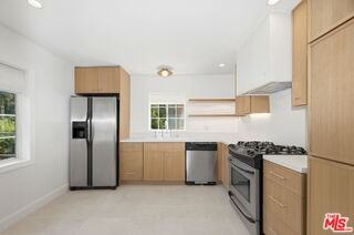 27355 Pacific Coast Hwy #B - Photo 5 of 8