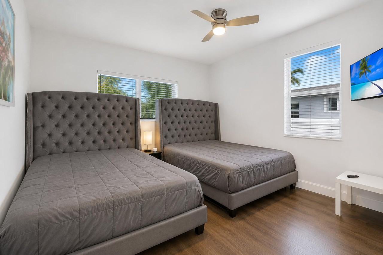 Bimini Ln - Photo 4 of 4