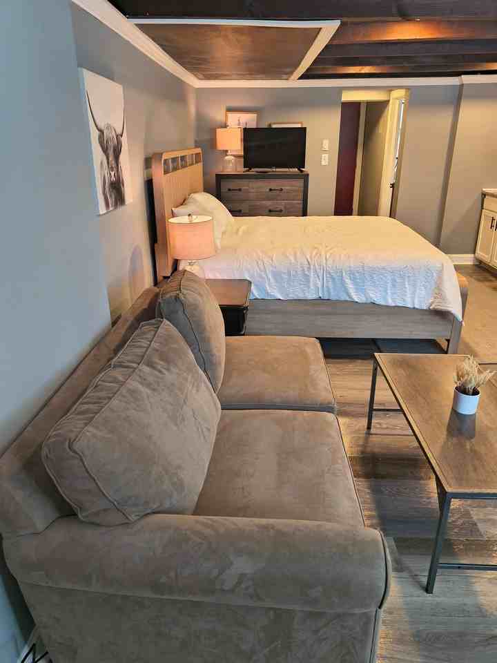 Presstman St - Photo 2 of 12
