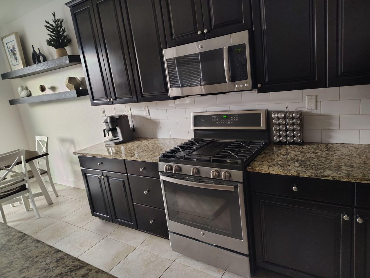 E Greenbrae Dr - Photo 5 of 16