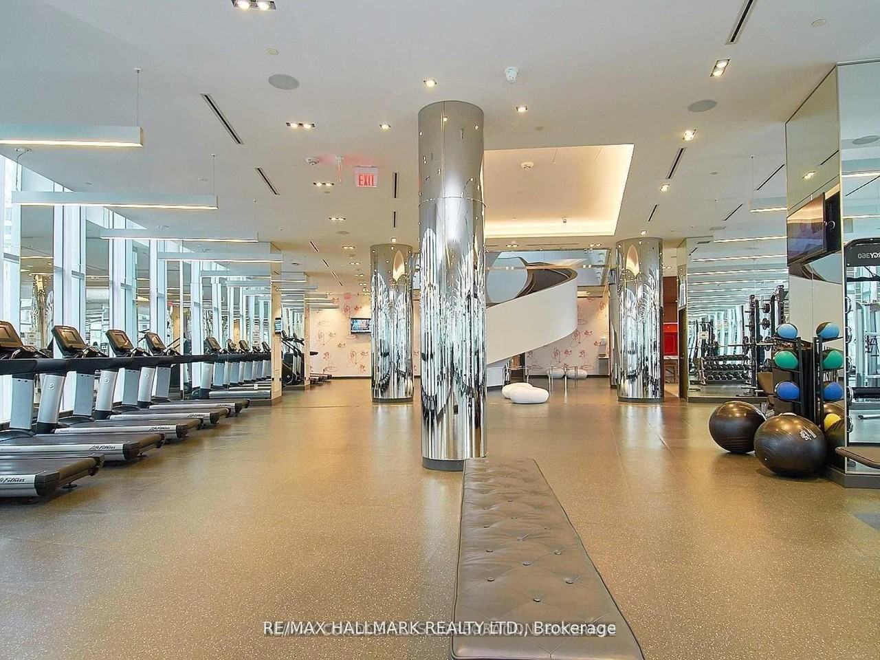 10 York Street - Photo 38