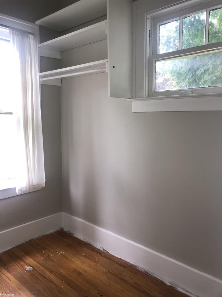 297 Euclid St - Photo 3 of 15