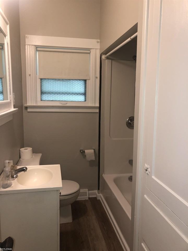 297 Euclid St - Photo 6 of 15