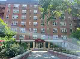 featured image of 1 Sadore Ln #2W