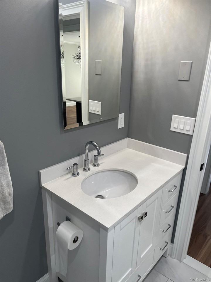 318 Woodbridge Dr #A - Photo 5 of 20