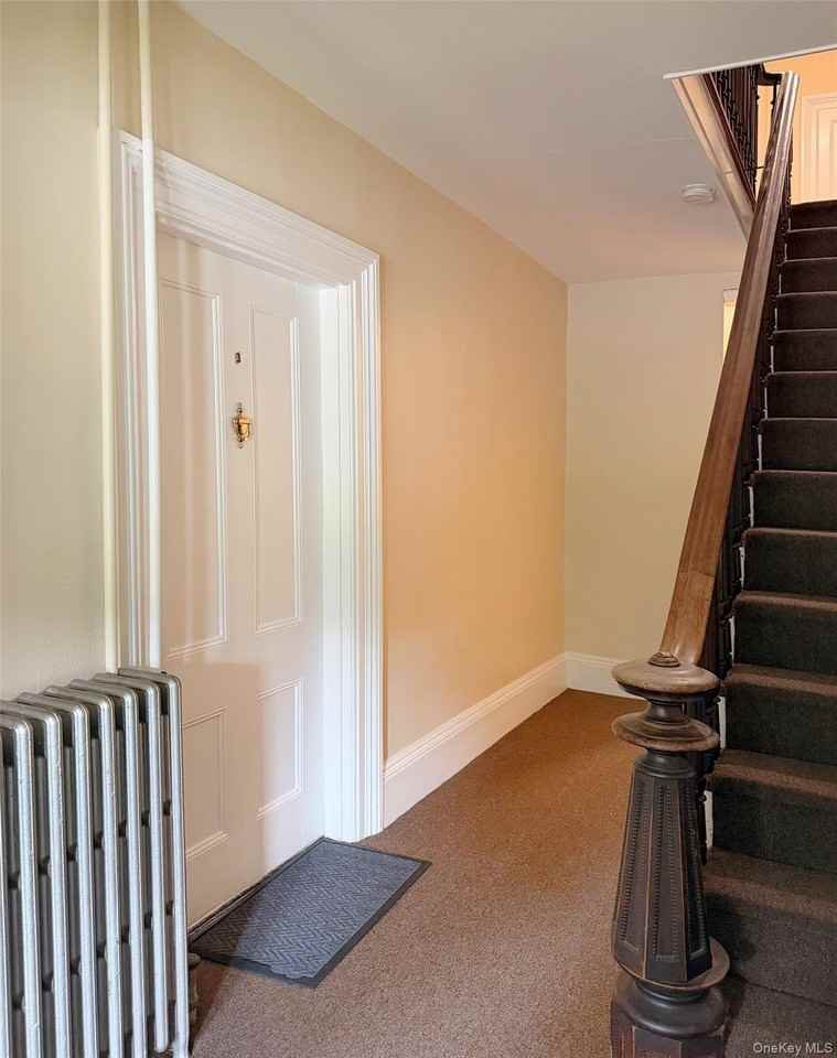 111 N Main St - Photo 3 of 11