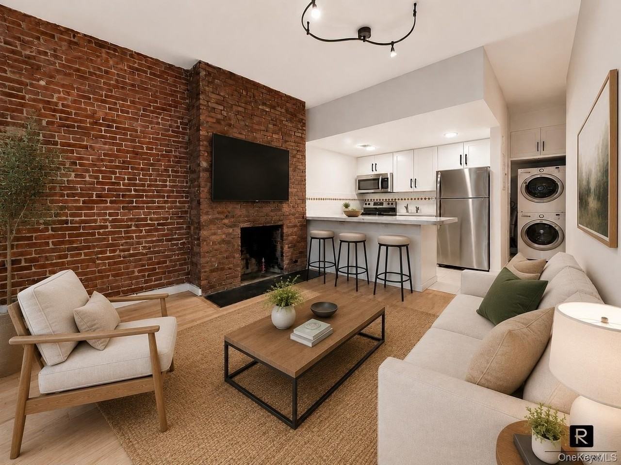53 W 94th St #2R - Photo 6 of 25