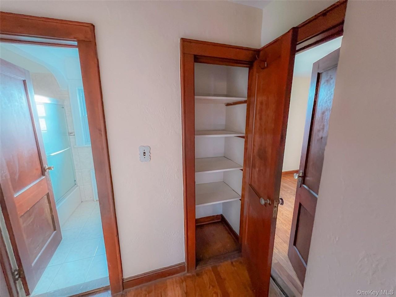 109 L St - Photo 6 of 12