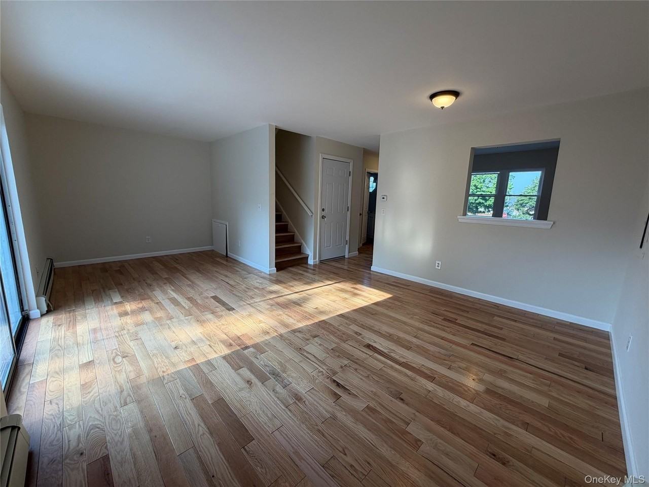 502 Harbor View Ct - Photo 7 of 20
