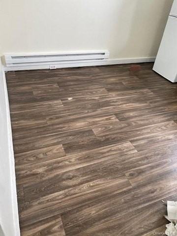 488 Nassau Rd #5 - Photo 2 of 5
