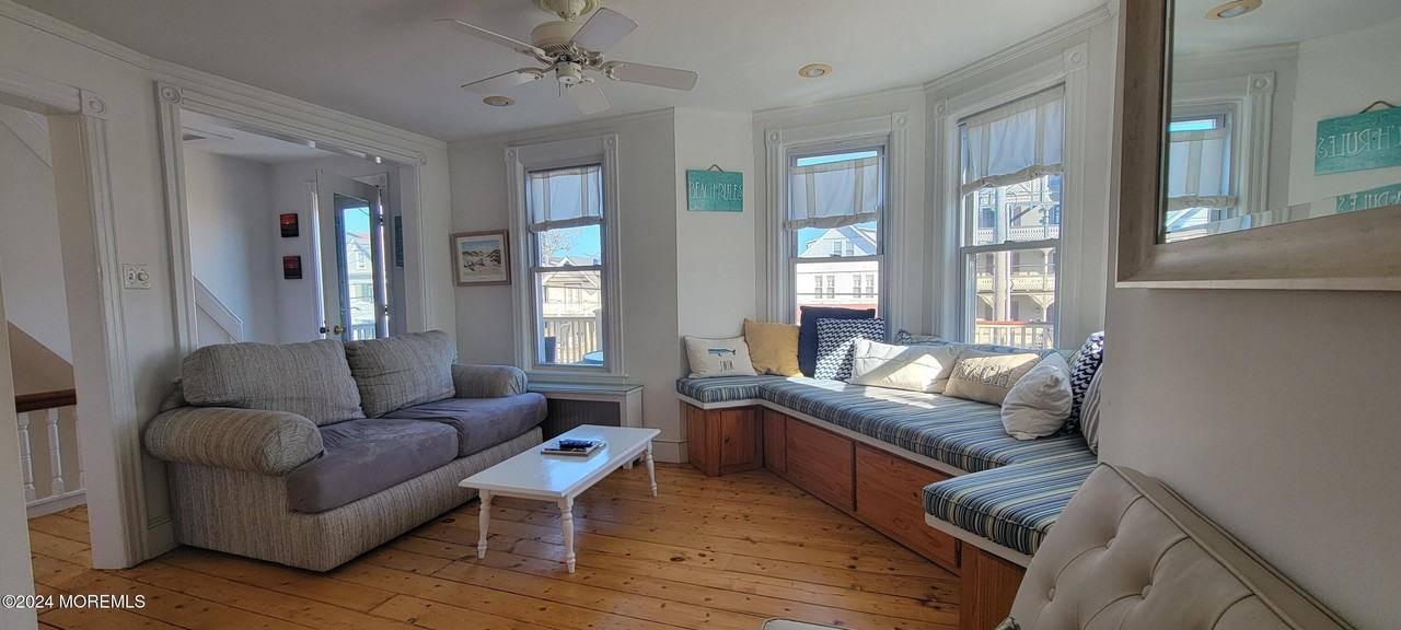 8 Surf Ave - Photo 6 of 28