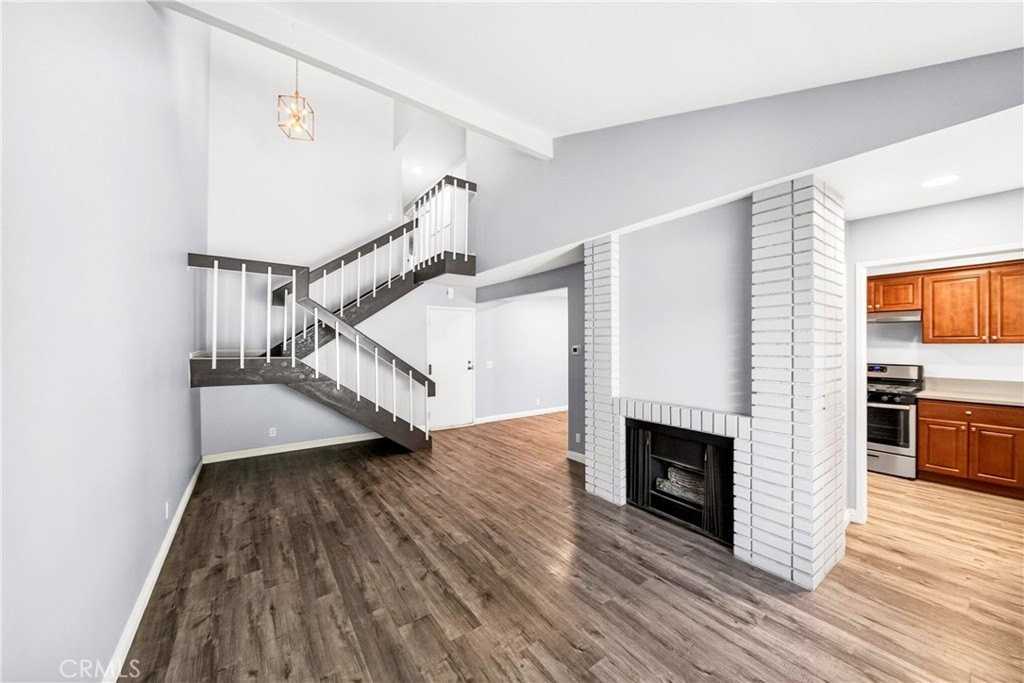 24110 Western Ave #E - Photo 3 of 9
