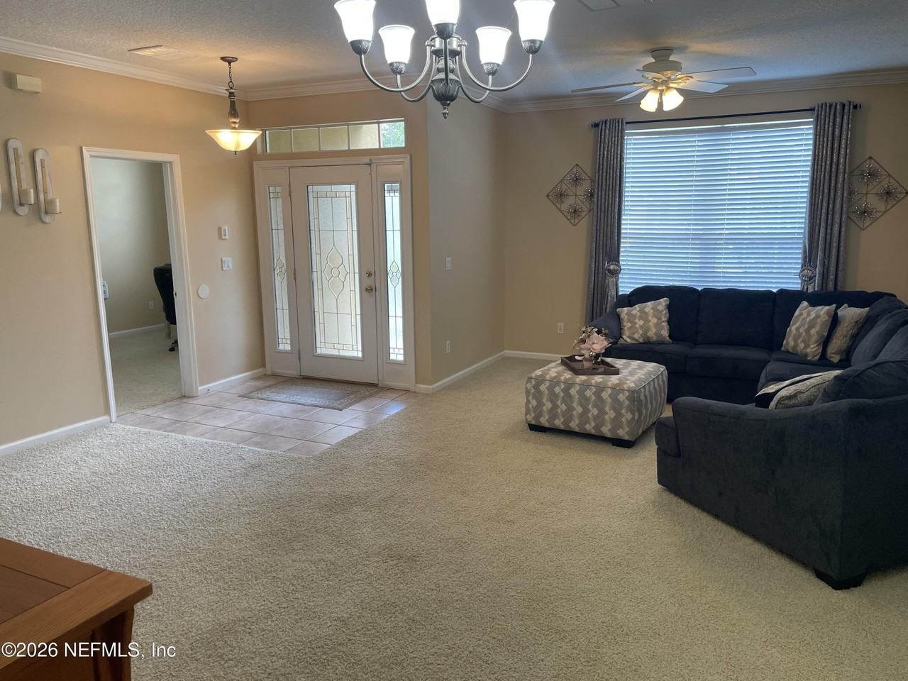 2543 Willow Creek Dr - Photo 5 of 47