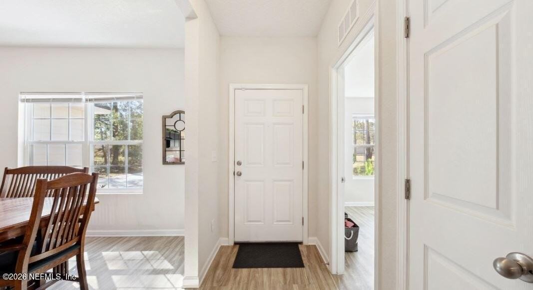 13543 Saddlewood Pkwy - Photo 5 of 31
