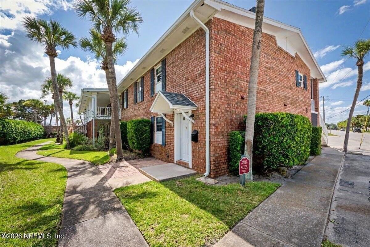 22 Comares Ave #6B - Photo 2 of 29