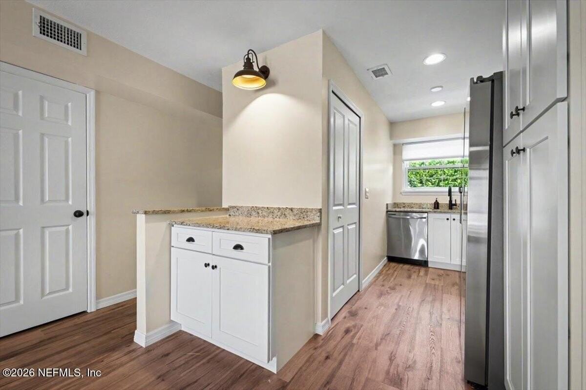 22 Comares Ave #6B - Photo 7 of 29