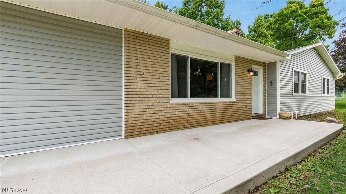 7785 Blackrun Rd - Photo 3 of 28