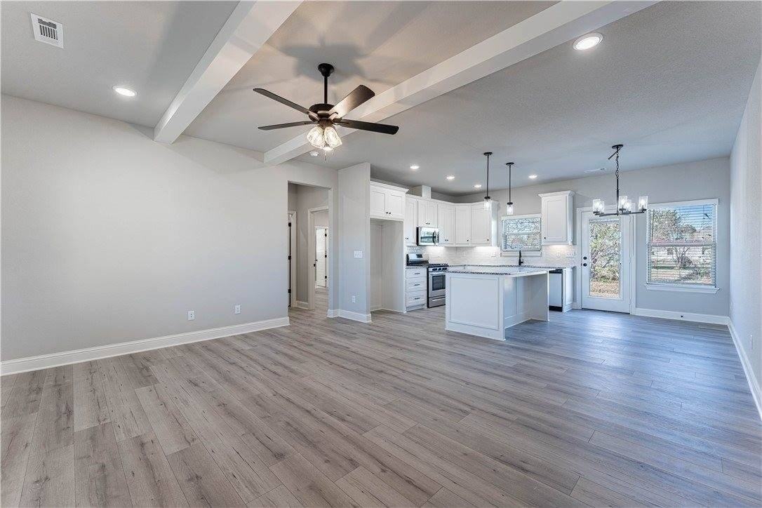 2312 John Montgomery Cir - Photo 5 of 30