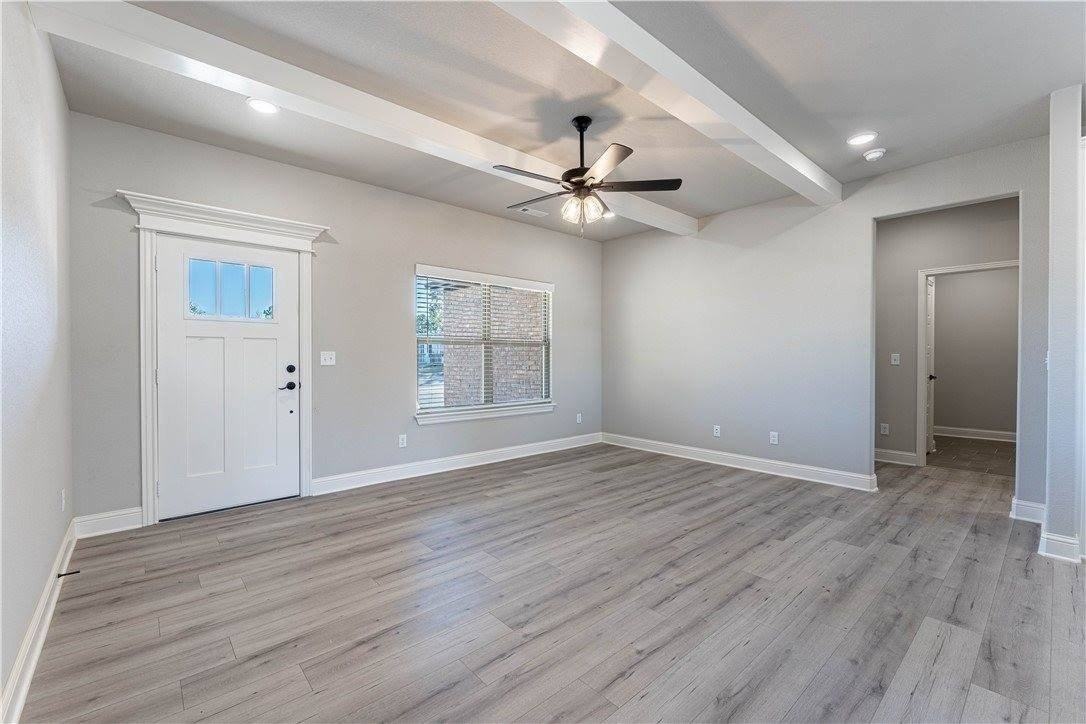 2312 John Montgomery Cir - Photo 6 of 30