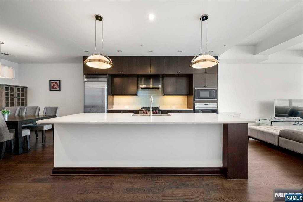 9 Somerset Ln #407 - Photo 6 of 20