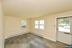 featured image of 1 Leliarts Ln