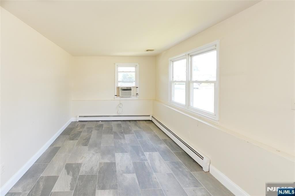 1 Leliarts Ln - Photo 2 of 11