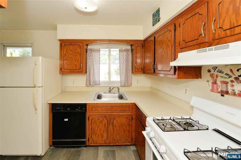 1 Leliarts Ln - Photo 4 of 11