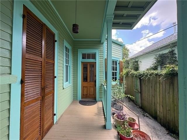 1217 Kerlerec St #B - Photo 3 of 21