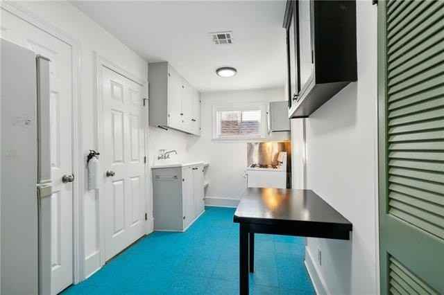 1506 N Derbigny St - Photo 3 of 12