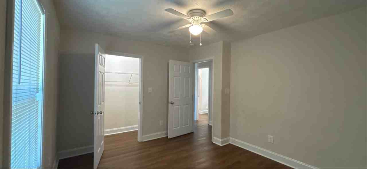 322 E Jenkins St #1 - Photo 7 of 12