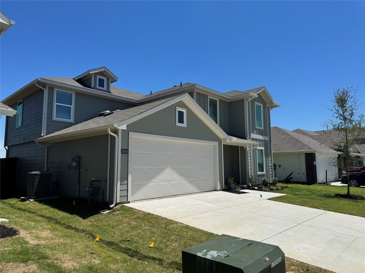 16608 Port Arthur Pl - Photo 4 of 36