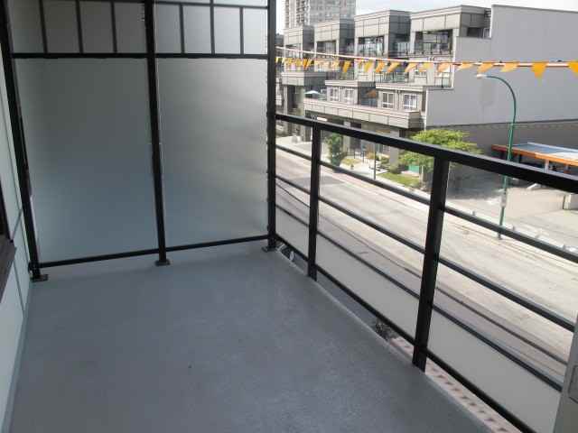 5288 Grimmer Street - Photo 7 of 9