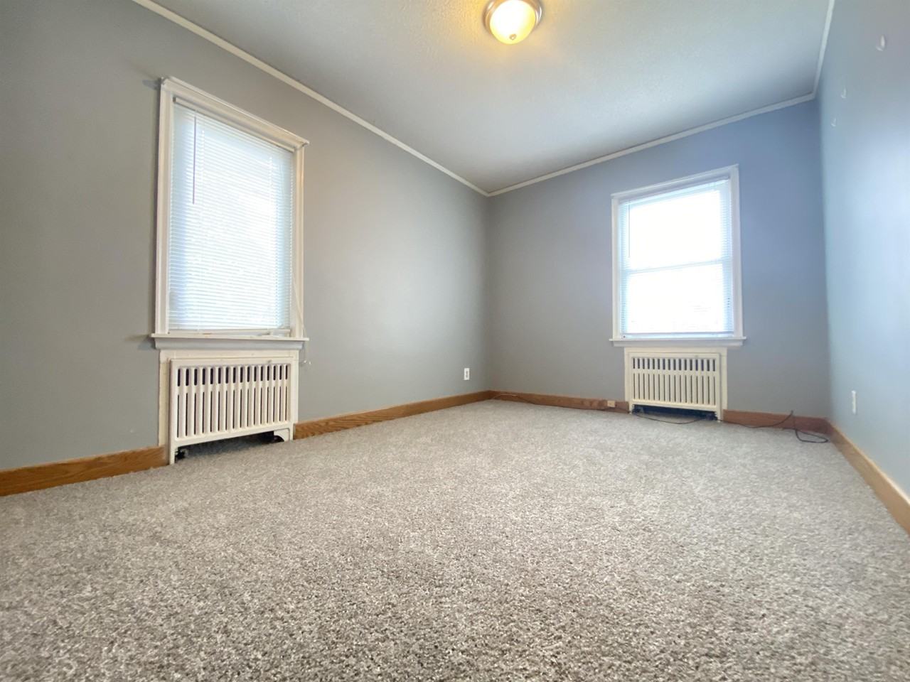 19 7th Ave Ne #1 - Photo 3 of 22