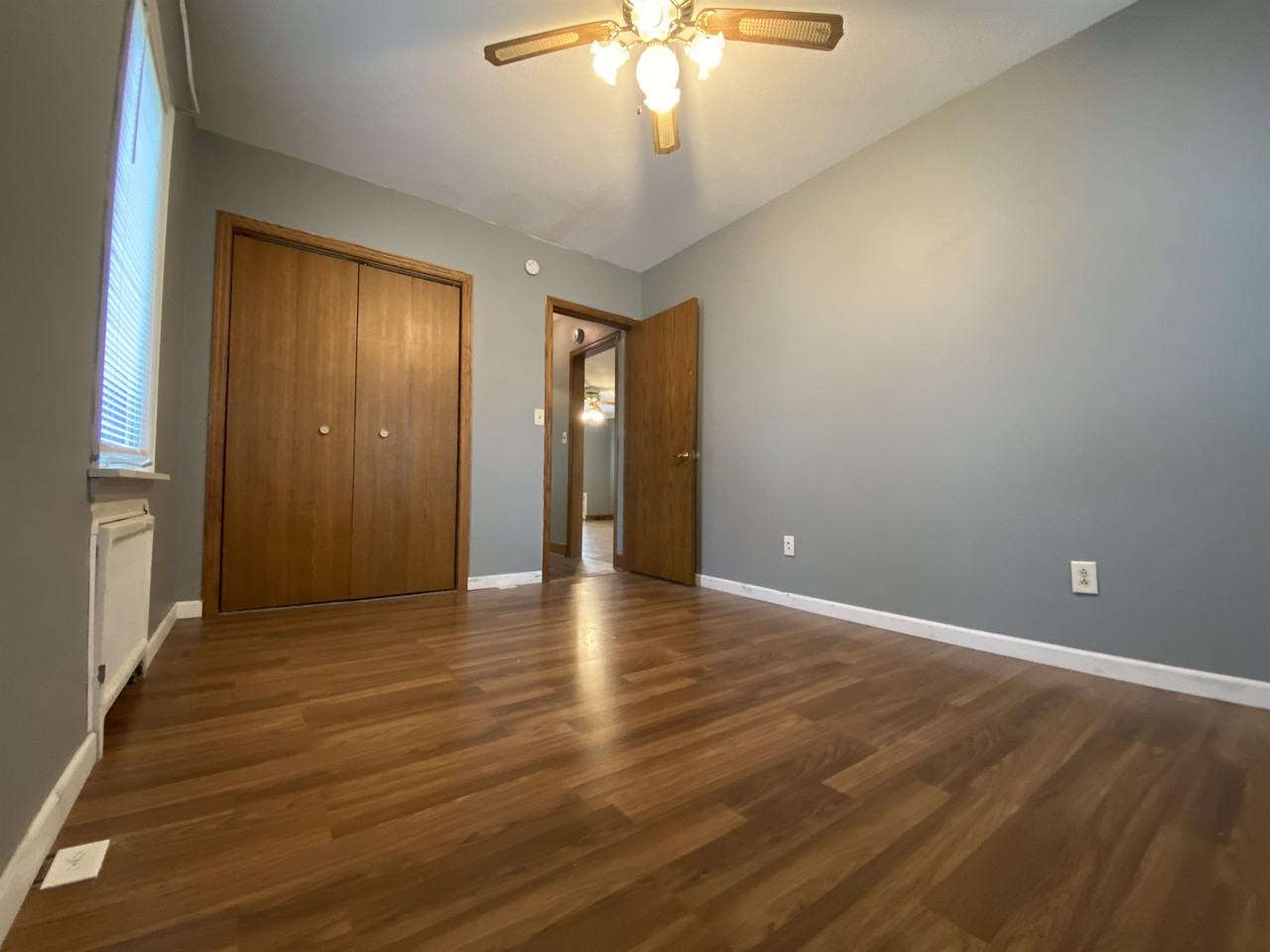 19 7th Ave Ne #1 - Photo 6 of 22