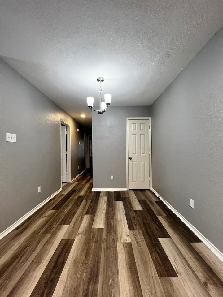 1010 S Retta St - Photo 6 of 24
